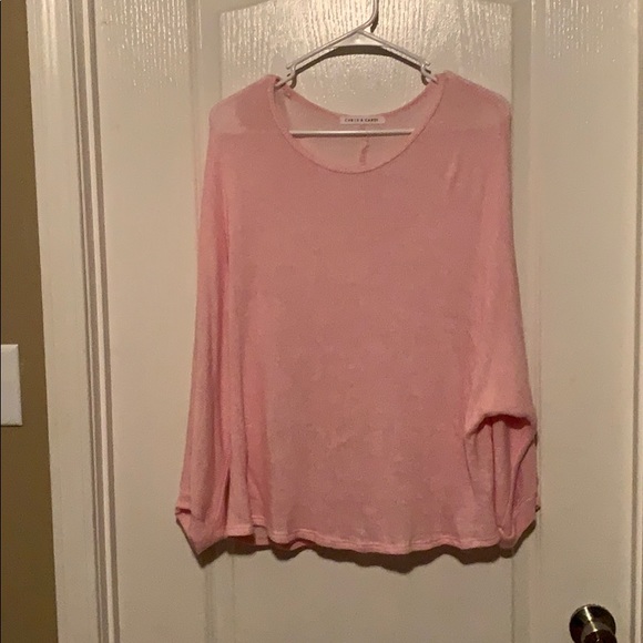 🐳 Pink sheer slouchy sweater - Picture 1 of 5